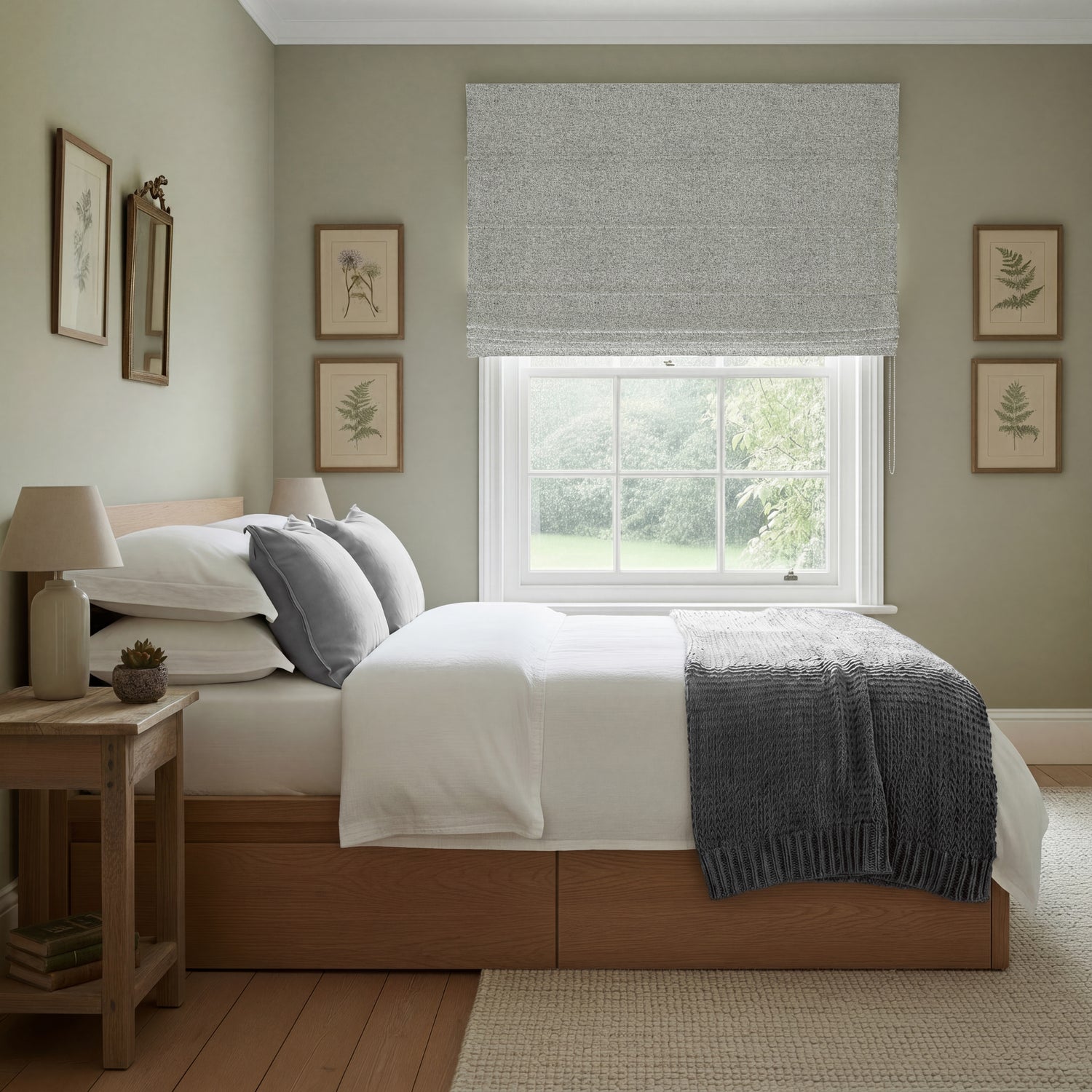 ANTE DECOR Nymans Boucle Made To Measure Roman Blind Silver