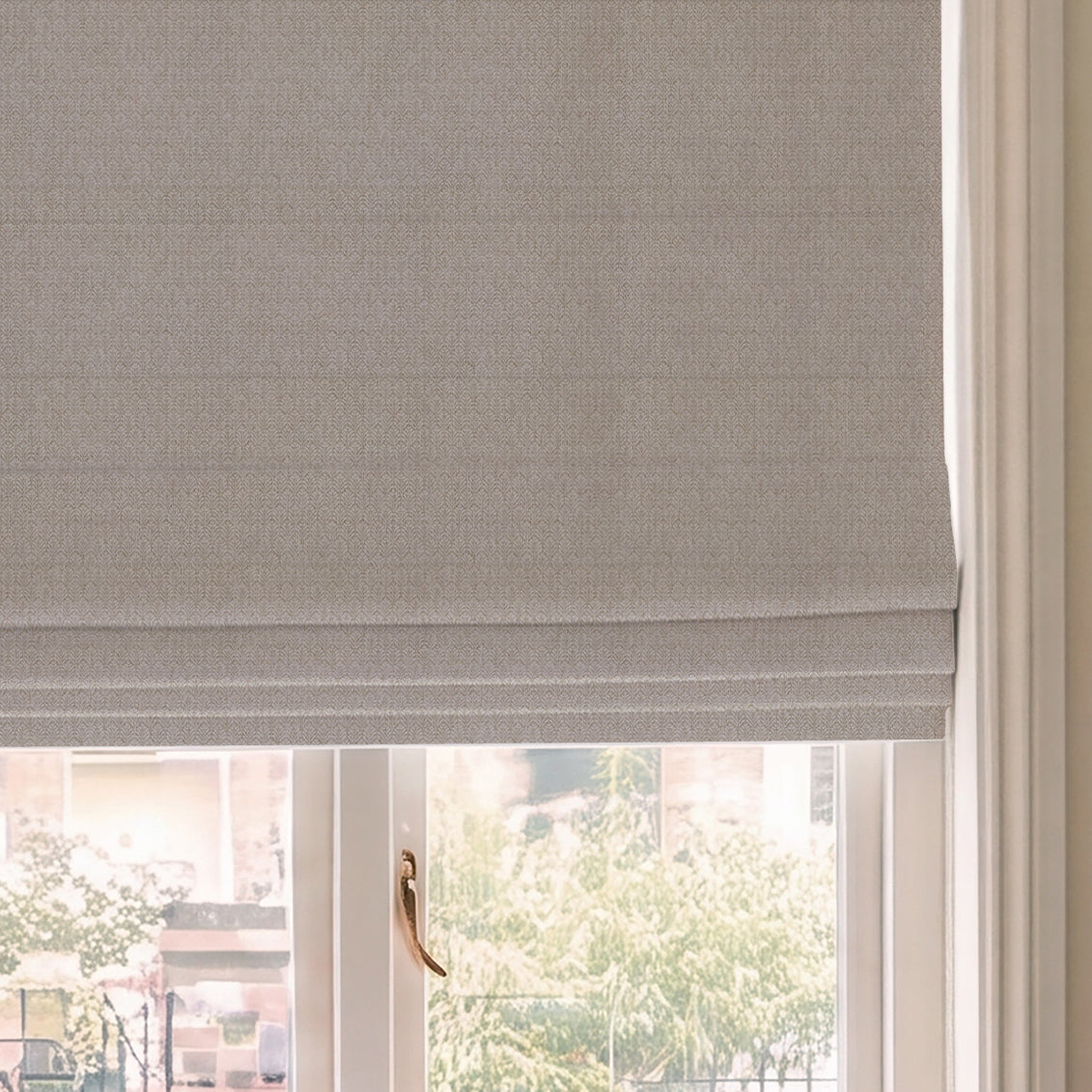 HOUSE Llewelyn-Bowen Oak Leaf Made To Measure Roman Blind Chalk