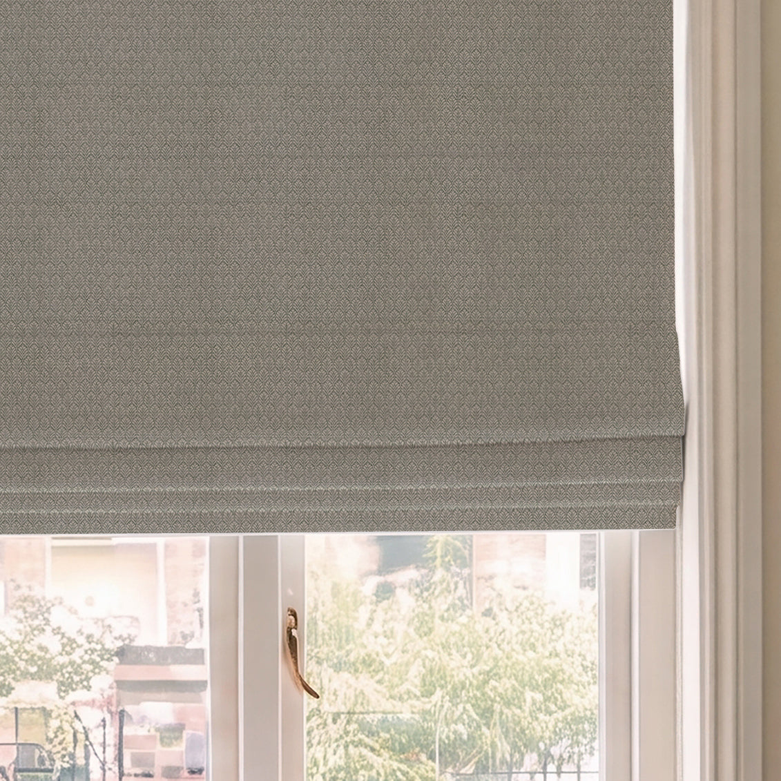 HOUSE Llewelyn-Bowen Oak Leaf Made To Measure Roman Blind Dove