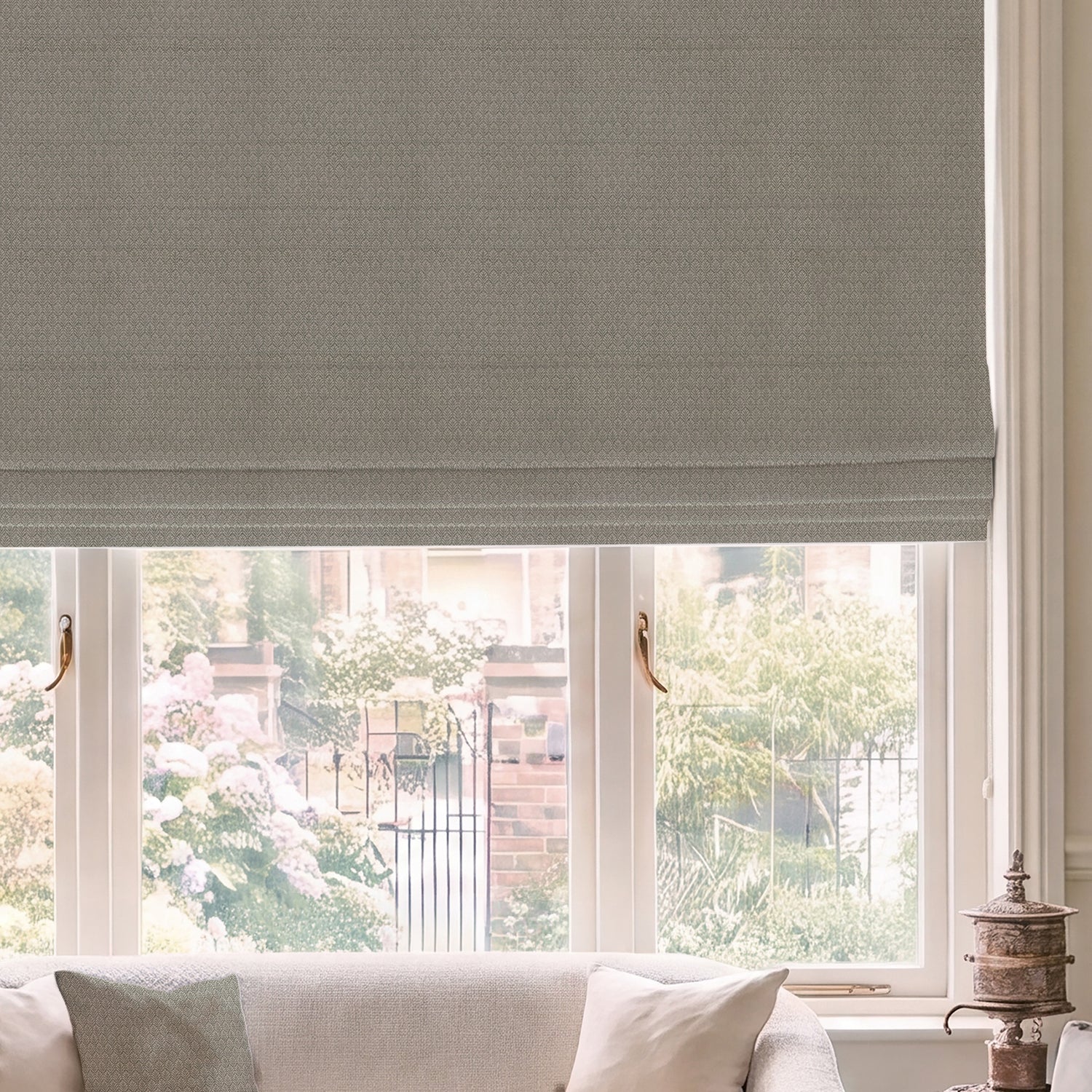 HOUSE Llewelyn-Bowen Oak Leaf Made To Measure Roman Blind Dove