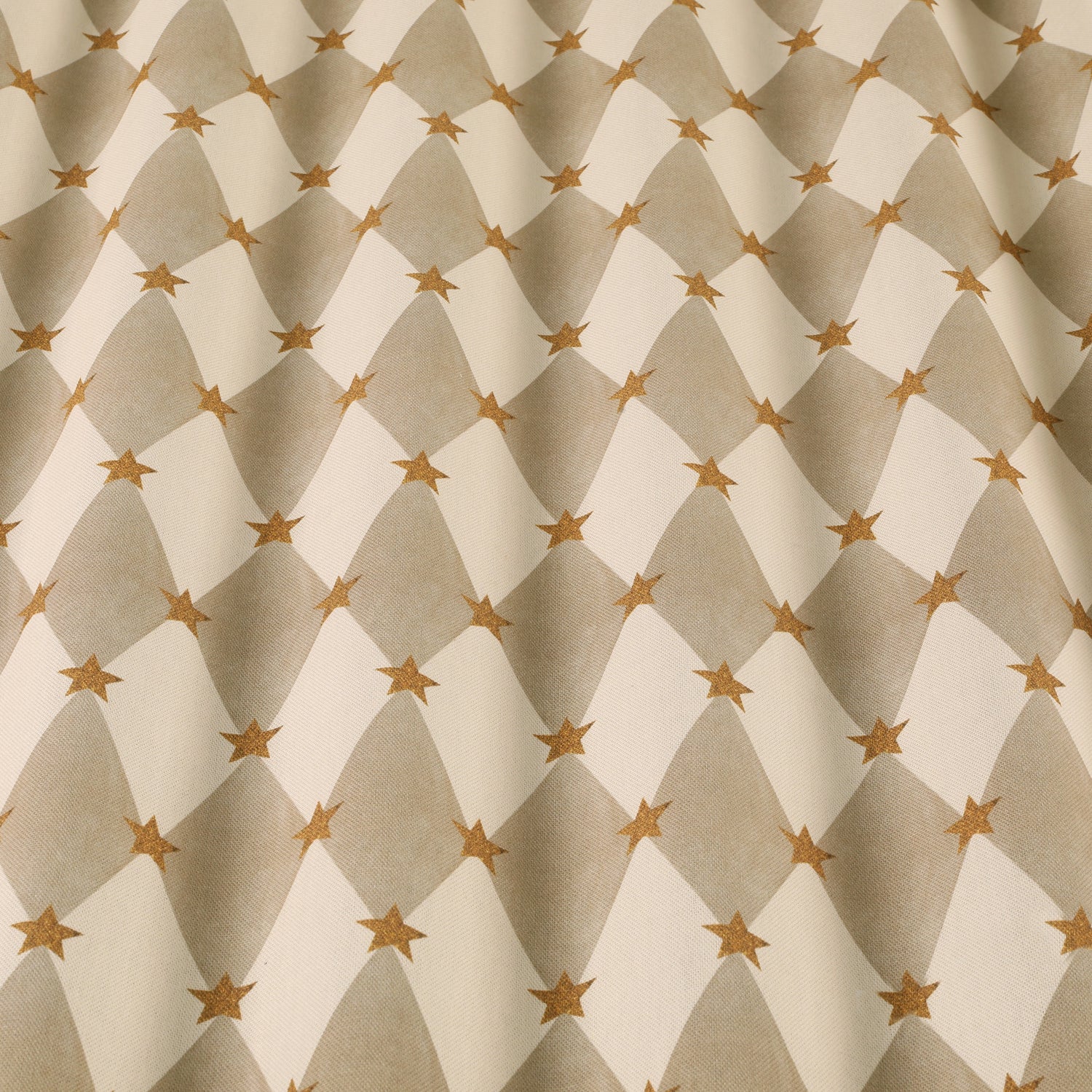 Carrie Neely Star And Harlequin Fabric Biscuit
