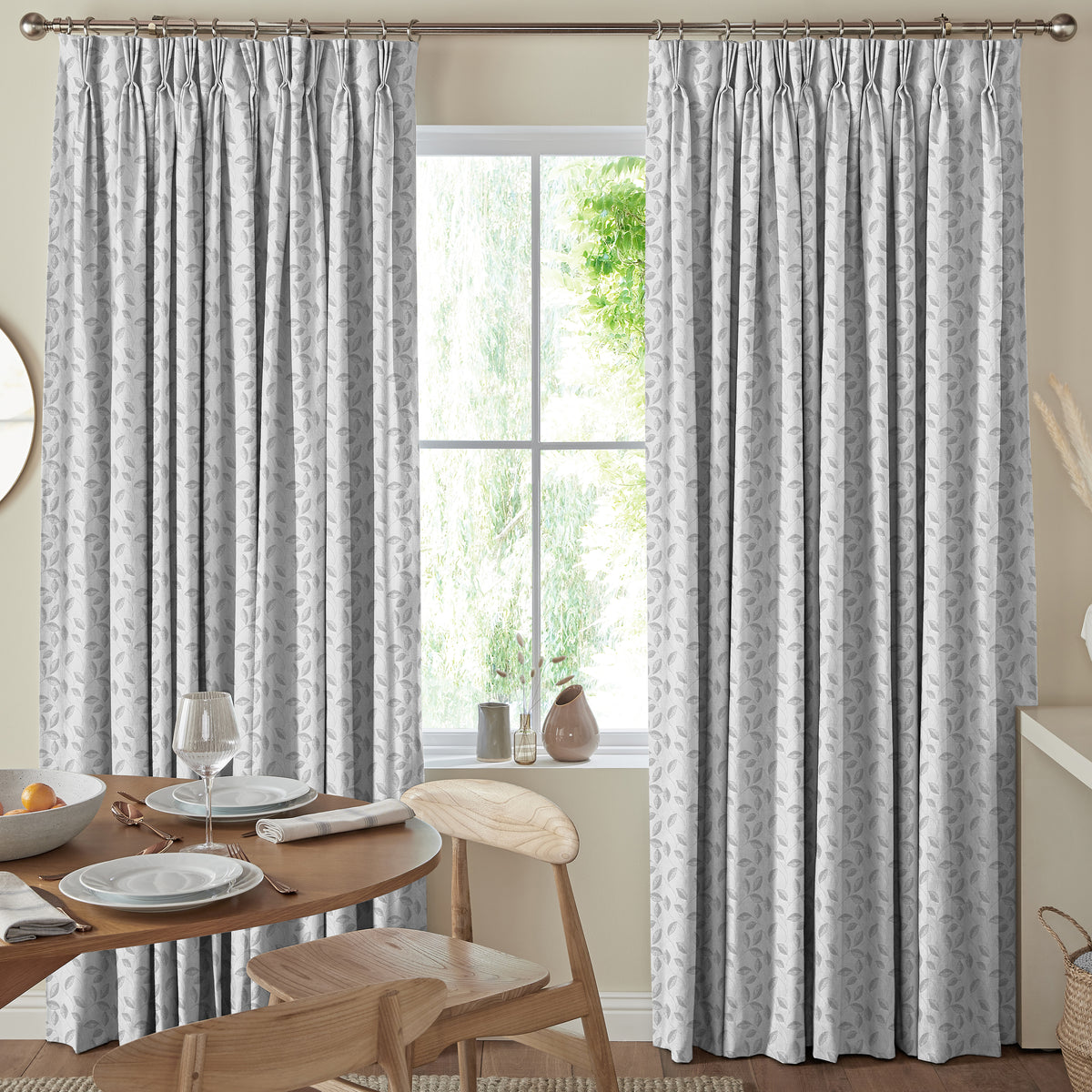 Leaf Vine Made to Measure Curtain Platinum