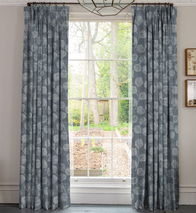 Linda Barker Ursulas Vine Velvet Fabric Silver