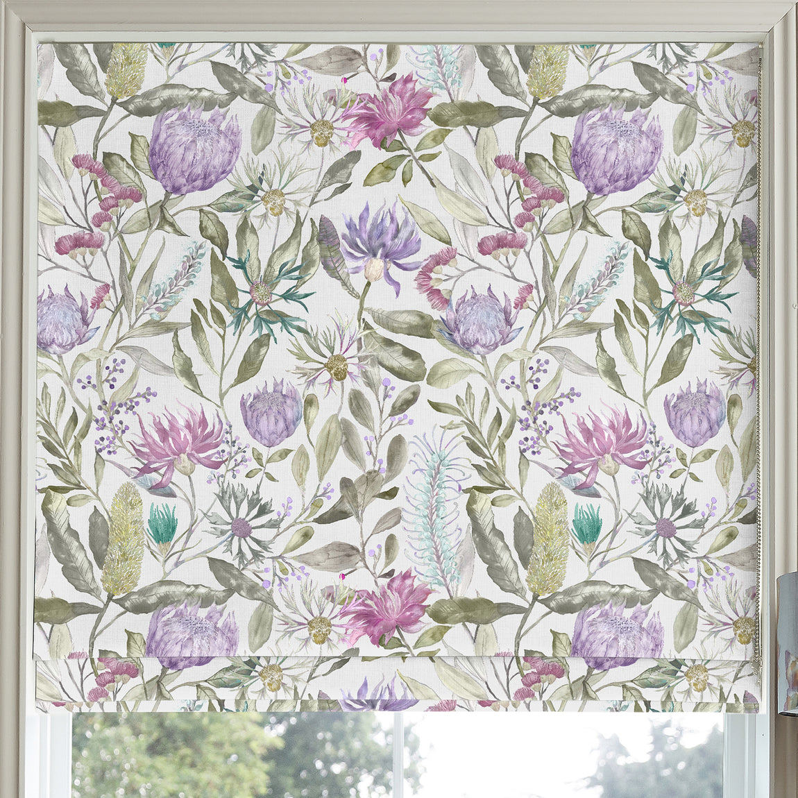 Voyage Vitoria Made to Measure Roman Blind Violet