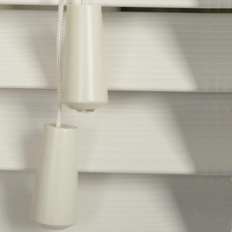 35mm Wood Essence 25mm Tape Wooden Venetian Made To Measure Blind Fine Grain True White