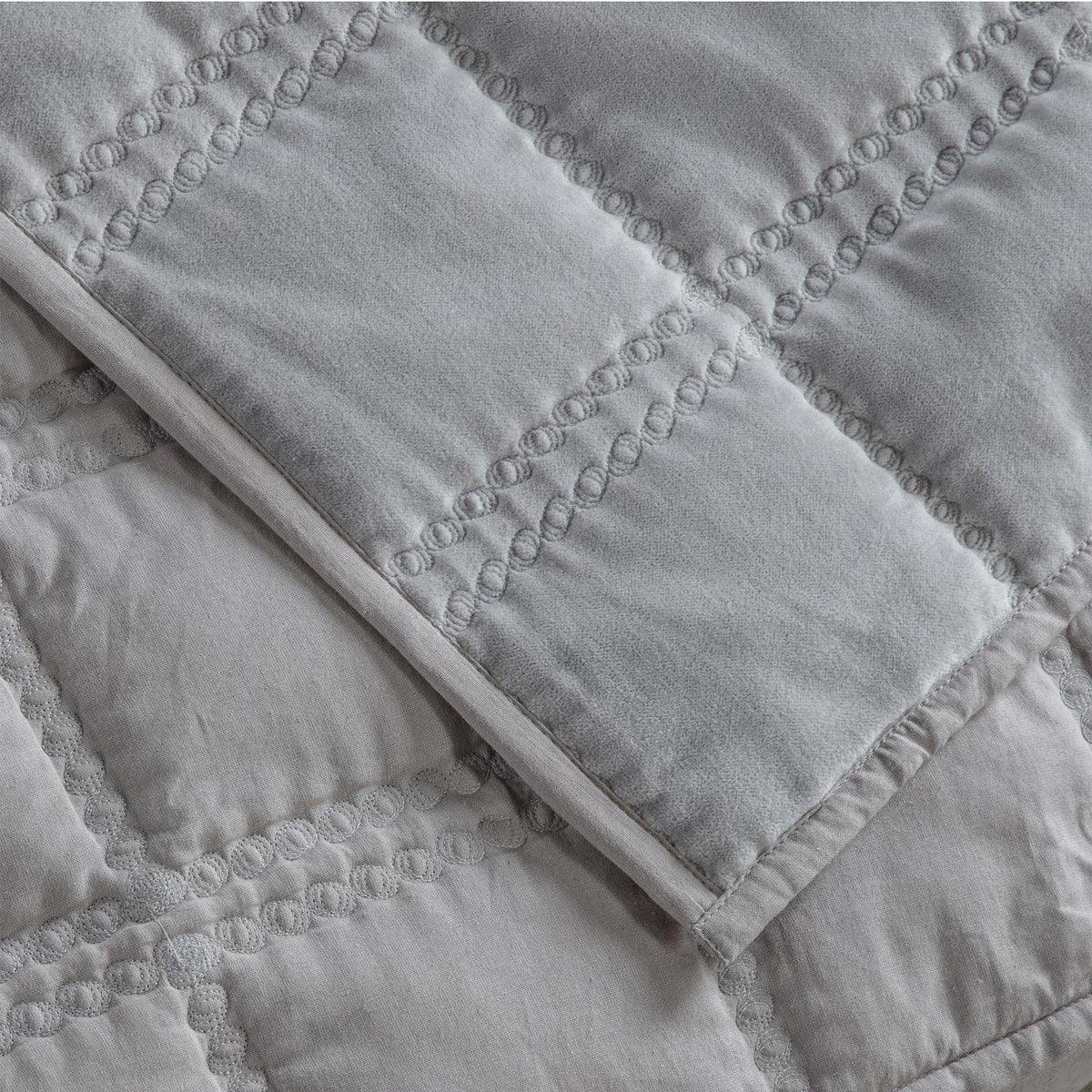 Quilted Cotton 240cm x 260cm Bedspread Grey