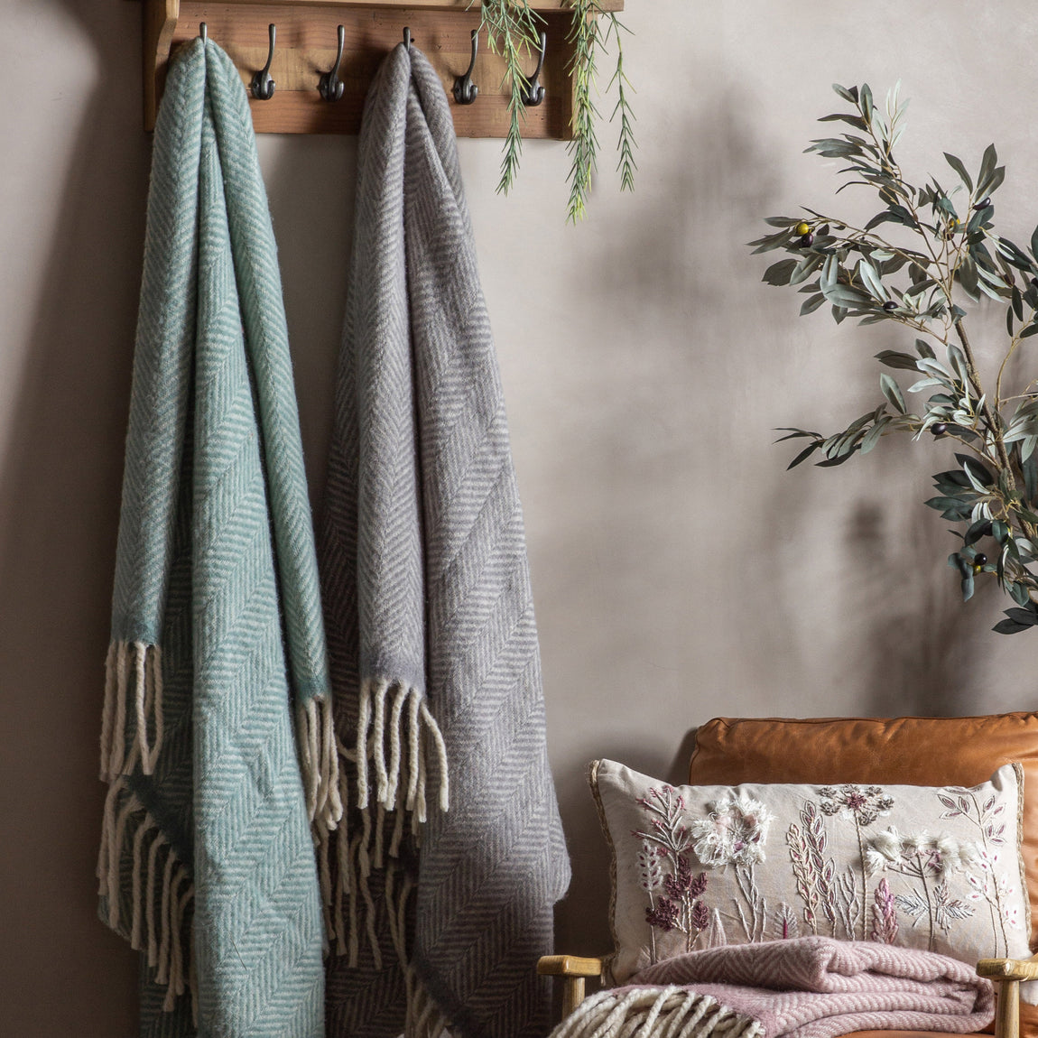 Wool Throw 130cm x 170cm Grey