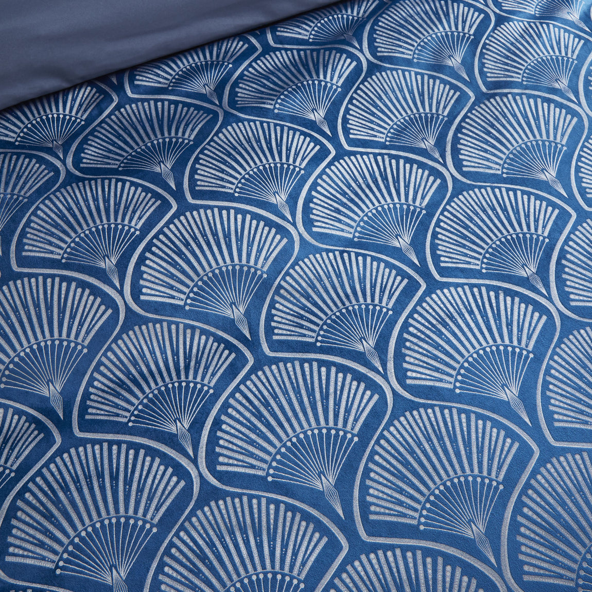 Catherine Lansfield Art Deco Pearl Duvet Cover Bedding Set Navy Blue