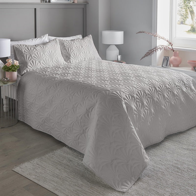 Serene Cavali 200cm x 230cm Bedspread Silver