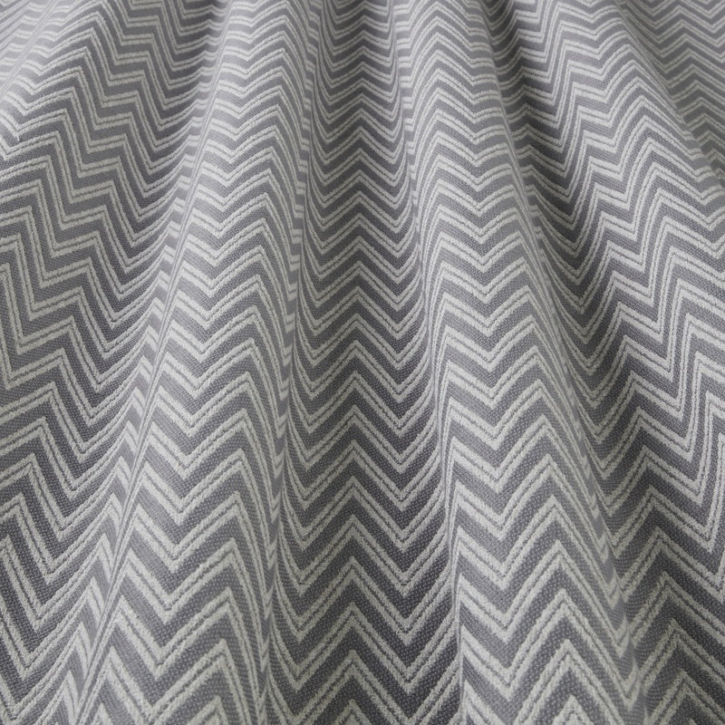 iLiv Chromatic Fabric Mineral