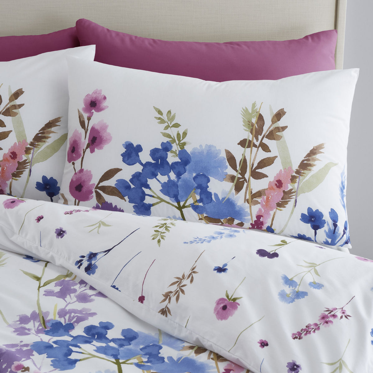Catherine Lansfield Countryside Floral Duvet Cover Bedding Set Pink Blue