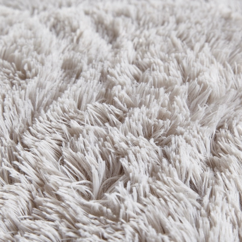 Catherine Lansfield Cuddly Deep Pile Faux Fur Duvet Cover Bedding Set Silver