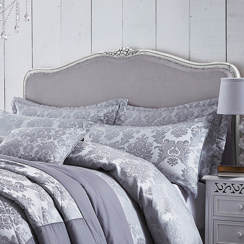 Catherine Lansfield Damask Jacquard Duvet Cover Bedding Set Silver