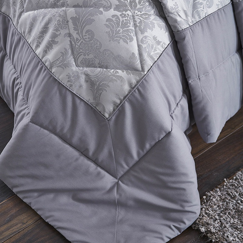 Catherine Lansfield Damask Jacquard 240cm x 260cm Bedspread Silver