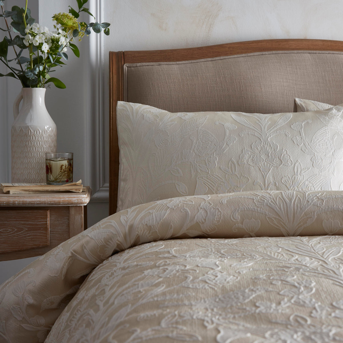 Appletree Heritage Elysia Duvet Cover Bedding Set Champagne