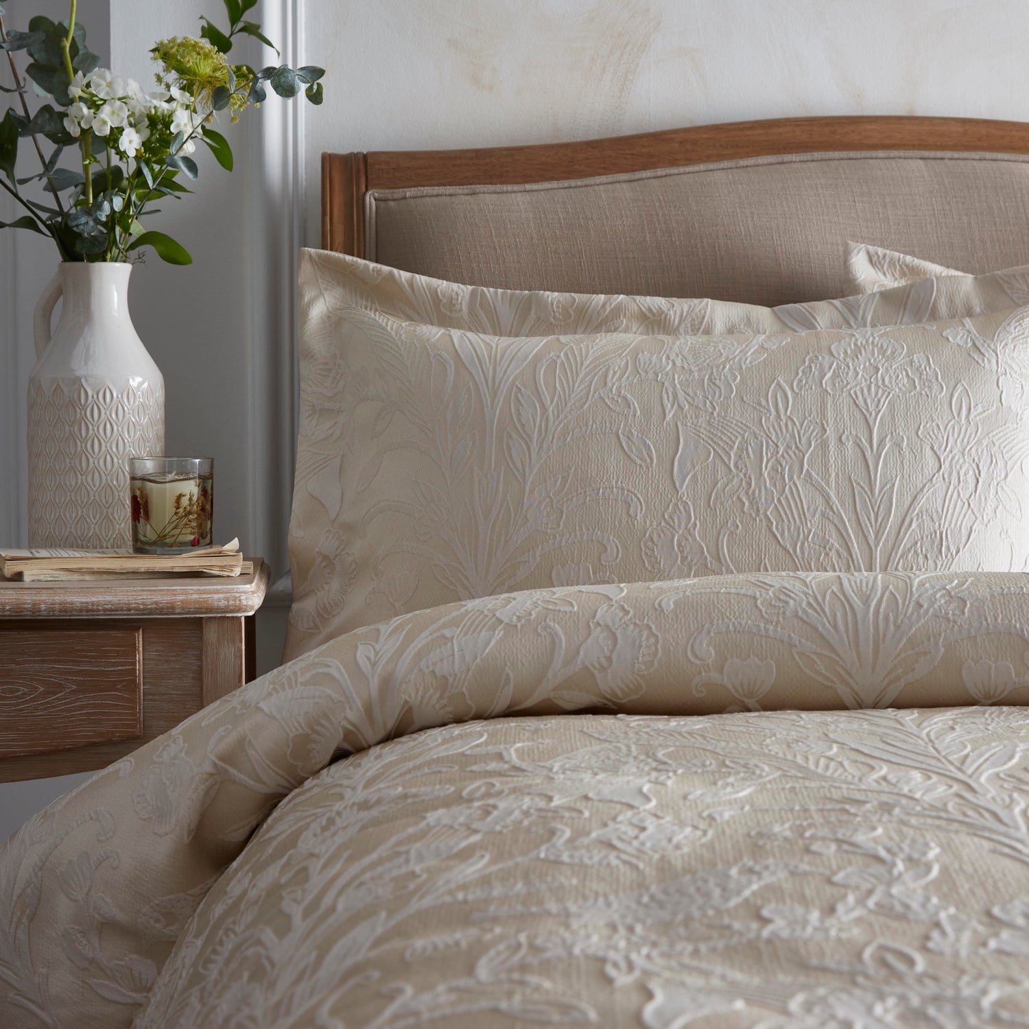 Appletree Elysia Pillowcase Oxford Champagne