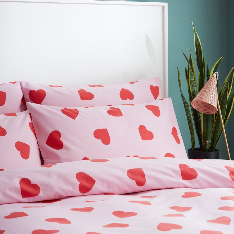 Skinnydip Hearts Bedding Set Pink