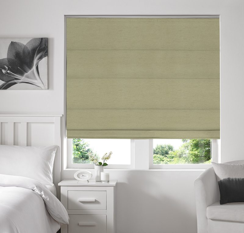 Iowa Silk Essence Made to Measure Roman Blind Apple