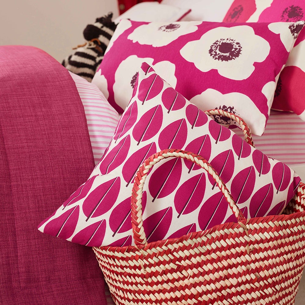iLiv Vallmo Fabric Cerise
