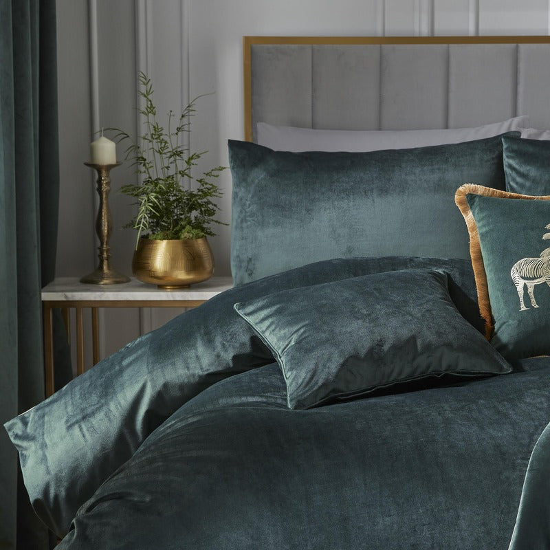 Laurence Llewelyn-Bowen Montrose Duvet Cover Bedding Set Bottle Green