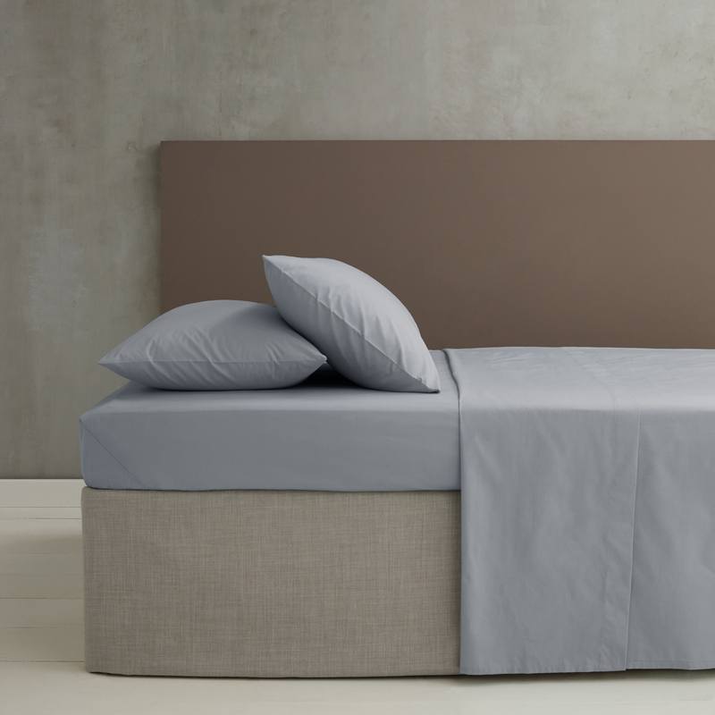 Catherine Lansfield Percale Polycotton Plain Dye Bed Linen Fitted Sheet Grey