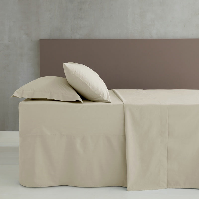 Catherine Lansfield Percale Polycotton Plain Dye Pleated Bedding Valance Cream