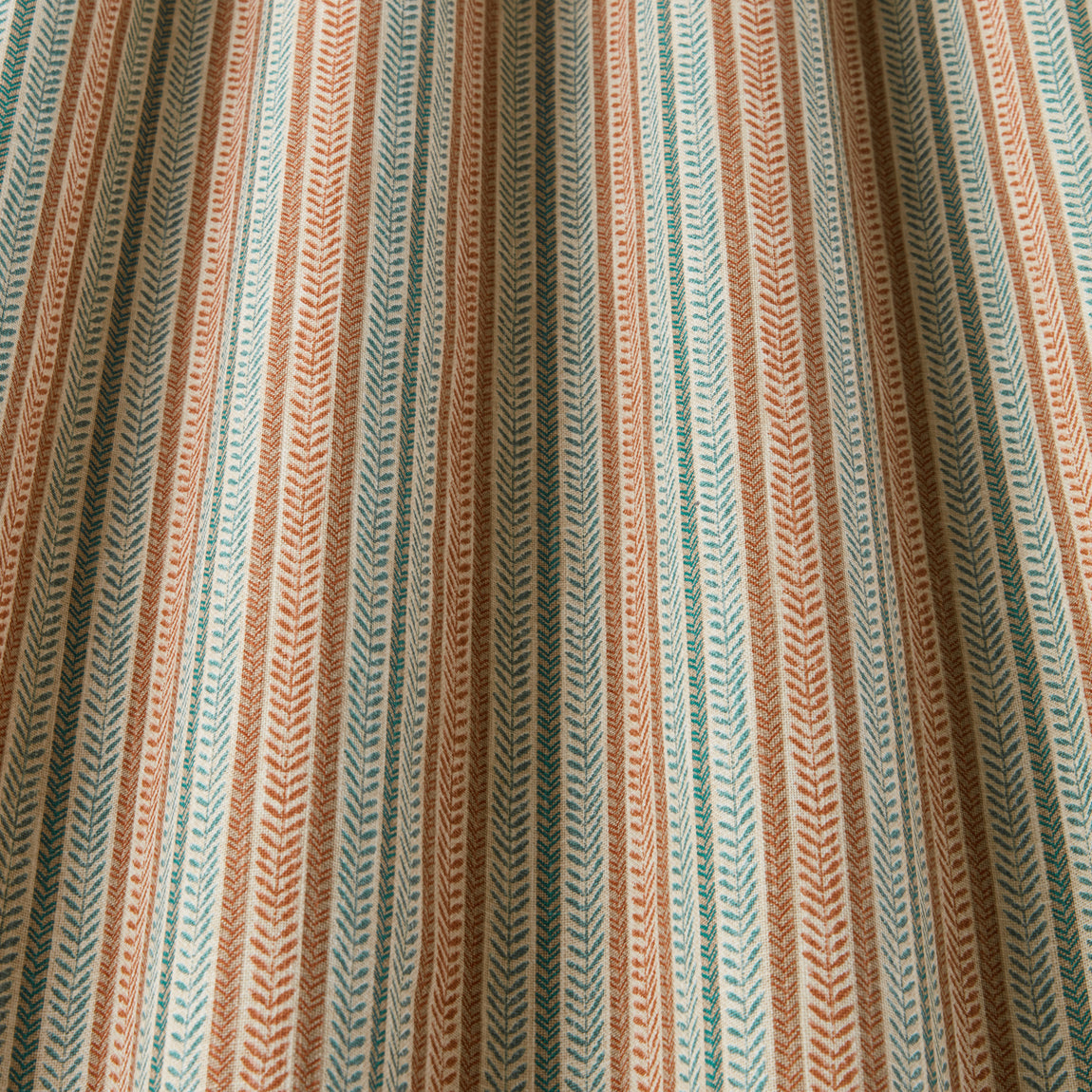 iLiv Picot Fabric Henna