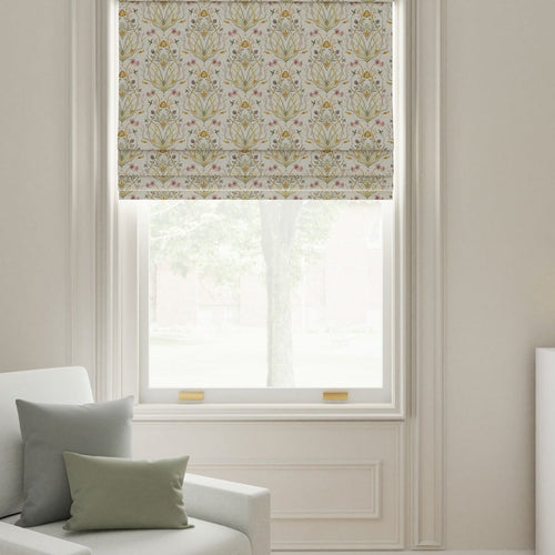 How to correctly calculate the rod spacings on a stacked roman blind