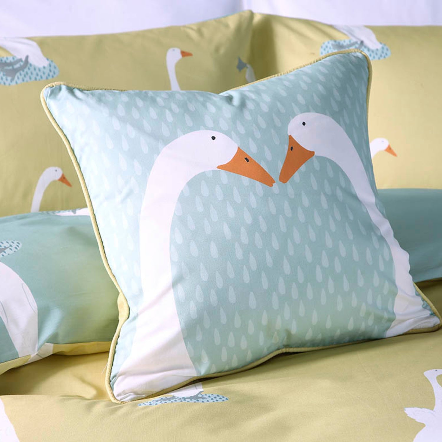 Fusion Puddles The Duck Duvet Cover Bedding Set Yellow