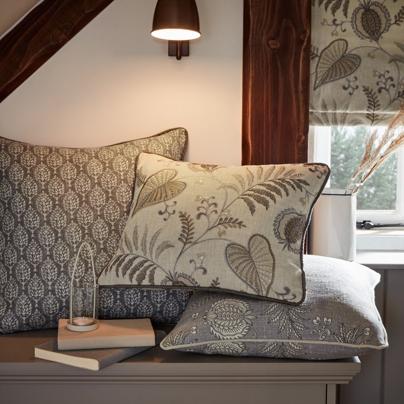 iLiv Kemble Fabric Cloud