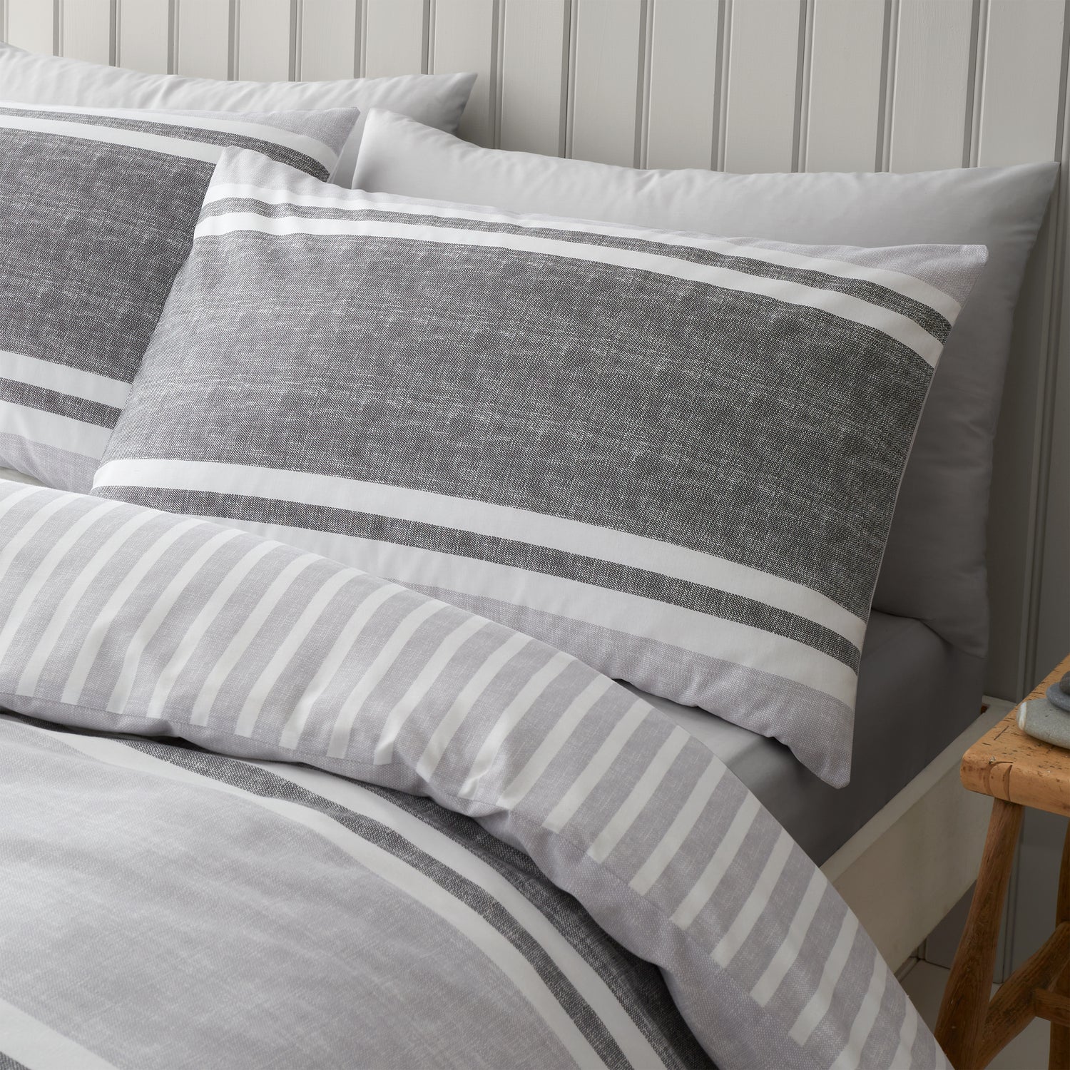 Catherine Lansfield Textured Banded Stripe Duvet Cover Bedding Set Charcoal Grey