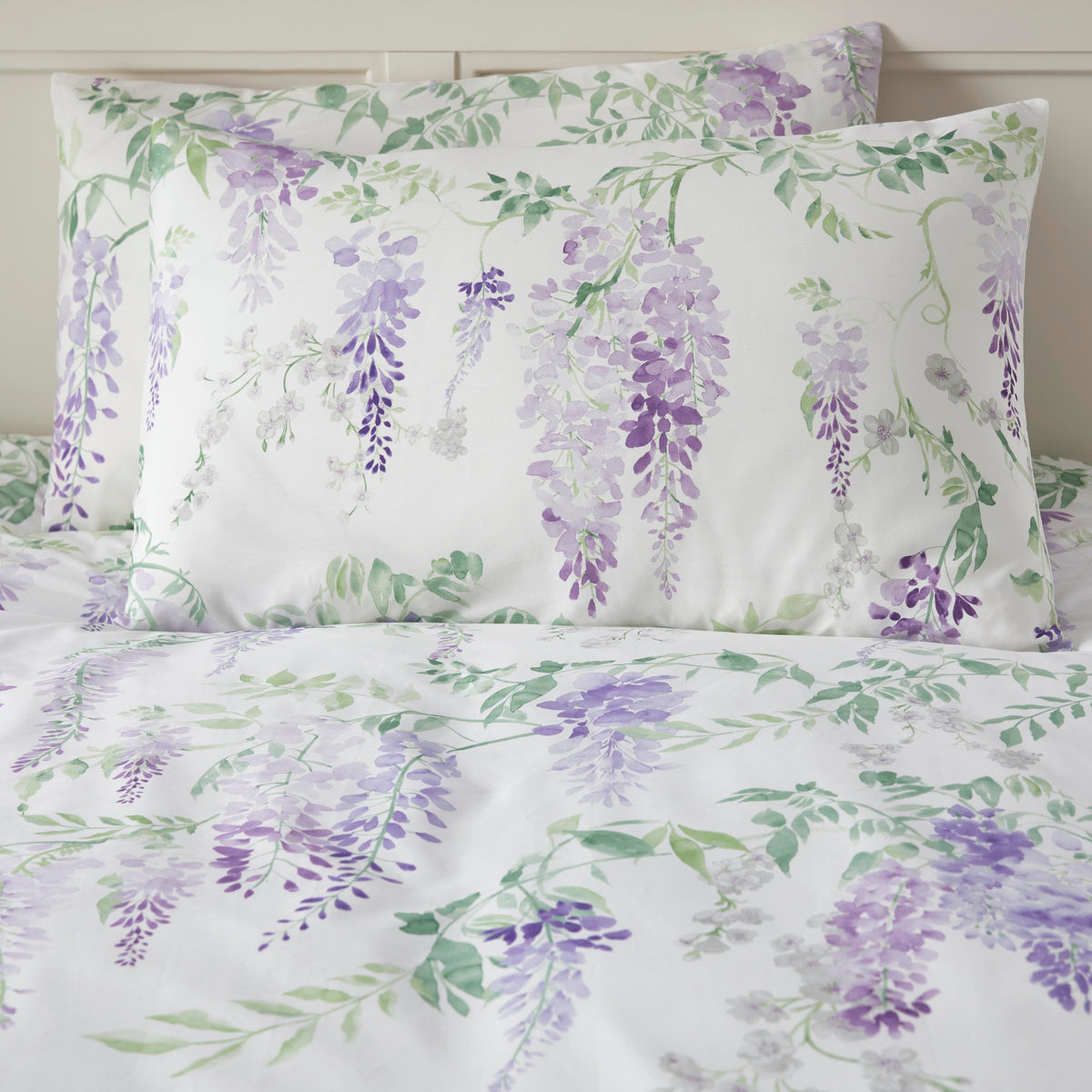 Dreams & Drapes Wisteria Duvet Cover Bedding Set Lilac