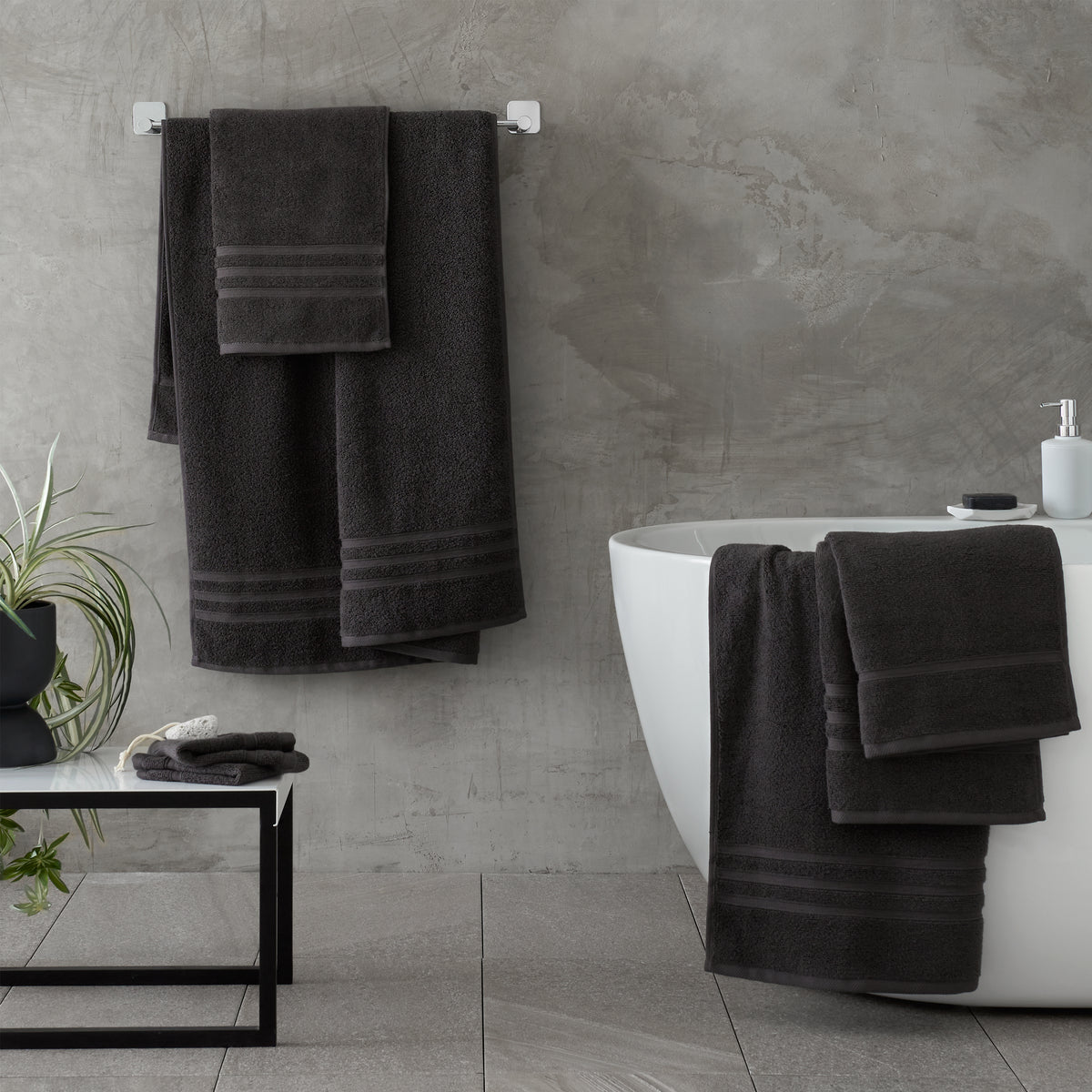 Catherine Lansfield Zero Twist Six Towel Bale Charcoal Grey